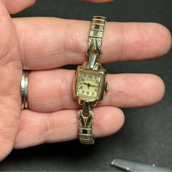Vintage Elgin Womens Windup Wrist Watch 10k R.G.P Bezel For Parts Or Repair - Picture 1 of 6